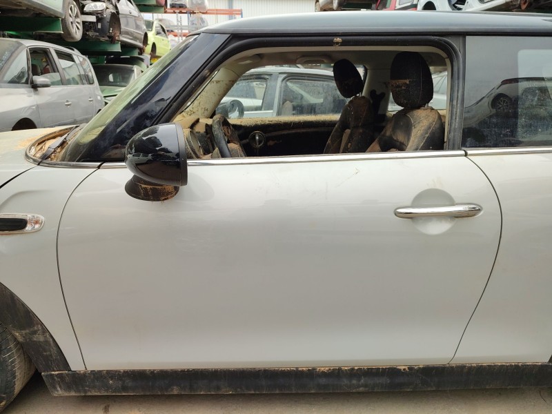 Recambio de puerta delantera izquierda para mini mini (f56) cooper d referencia OEM IAM   