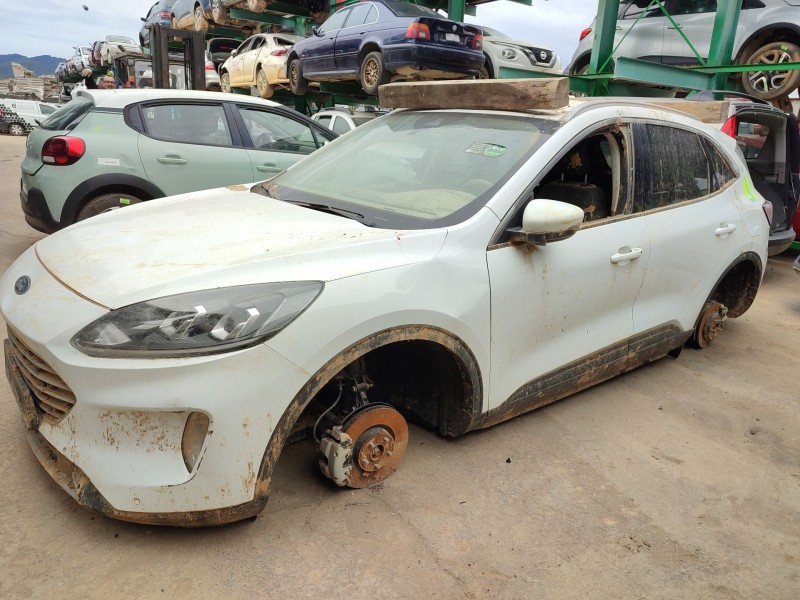 ford kuga iii (dfk) del año 2021