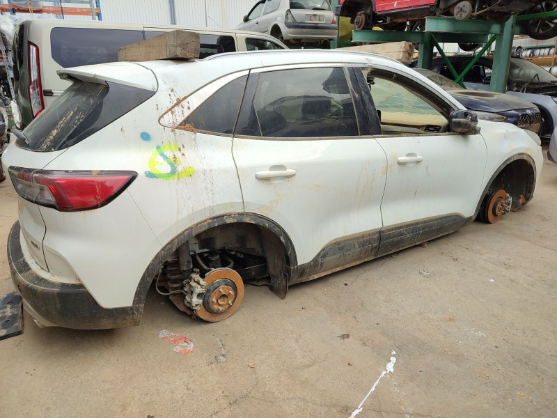 ford kuga iii (dfk) del año 2021