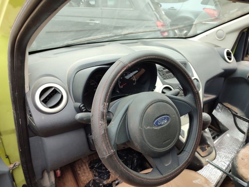 ford ka (ru8) del año 2012