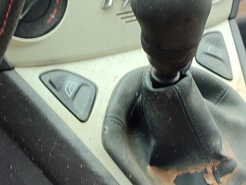 Recambio de mando elevalunas delantero izquierdo para ford ka (ru8) 1.2 referencia OEM IAM   