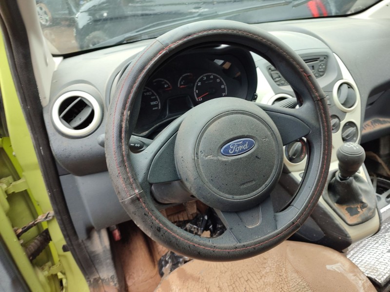Recambio de volante para ford ka (ru8) 1.2 referencia OEM IAM   
