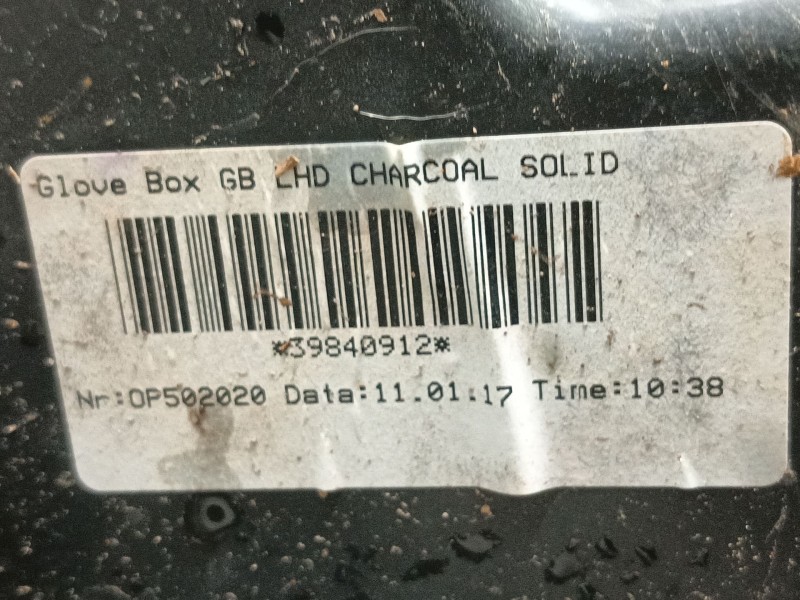 Recambio de guantera para volvo v40 hatchback (525) d2 referencia OEM IAM   