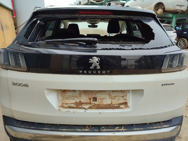 Recambio de porton trasero para peugeot 3008 suv (mc_, mr_, mj_, m4_) hybrid referencia OEM IAM   