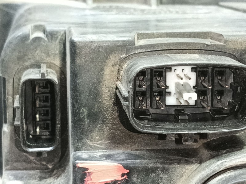 Recambio de faro izquierdo para mazda 6 berlina (gg) 2.3 cat referencia OEM IAM 2285510600  