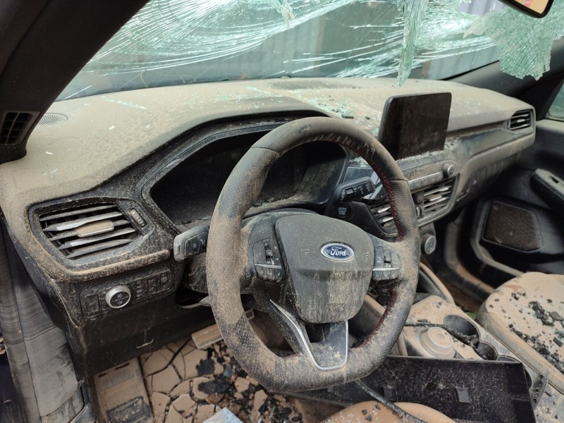 ford kuga iii (dfk) del año 2023