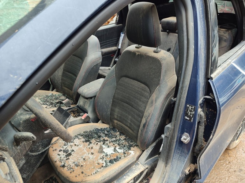 ford kuga iii (dfk) del año 2023