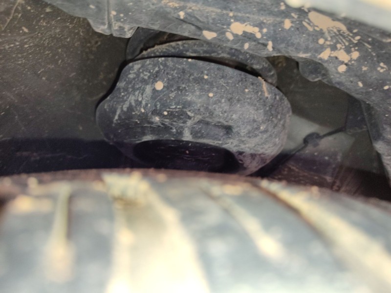 Recambio de amortiguador delantero izquierdo para toyota c-hr (_x1_) 1.8 hybrid (zyx10_, zyx11_) referencia OEM IAM   