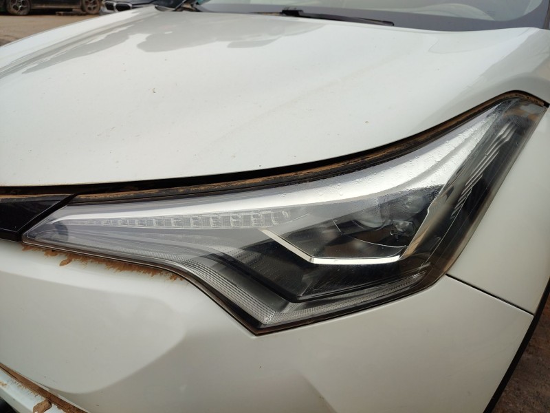 Recambio de faro izquierdo para toyota c-hr (_x1_) 1.8 hybrid (zyx10_, zyx11_) referencia OEM IAM   
