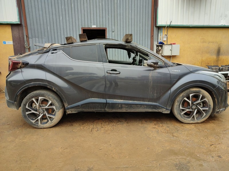 toyota c-hr (_x1_) del año 2020