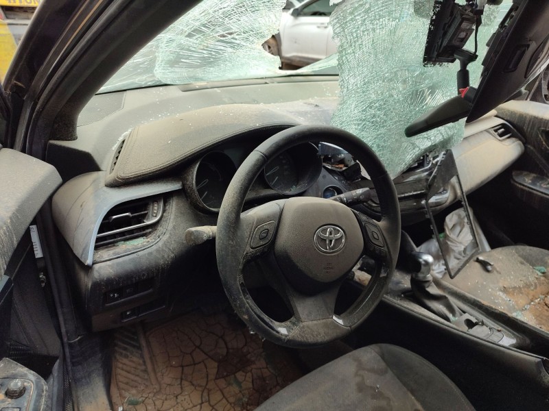 toyota c-hr (_x1_) del año 2020