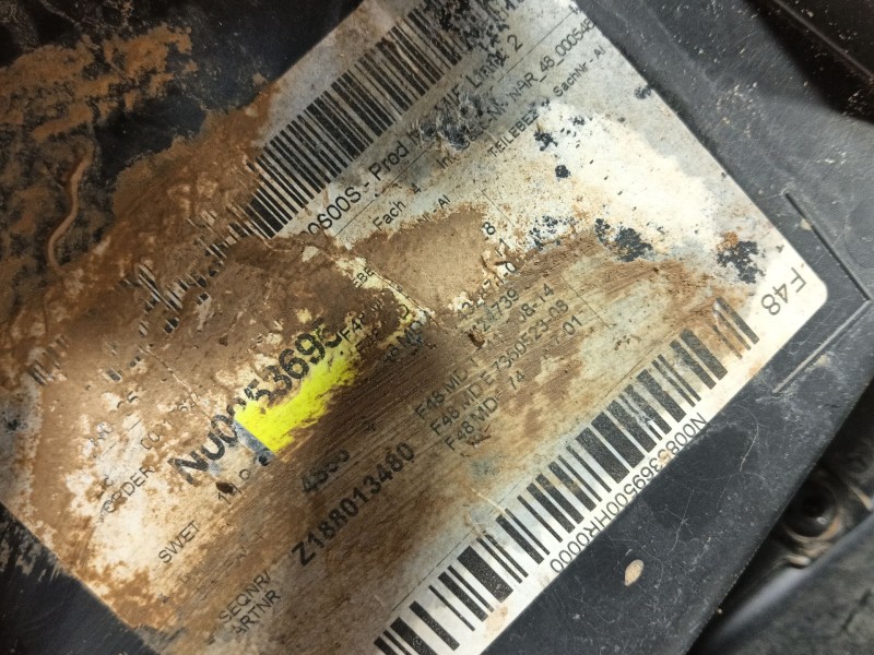 Recambio de guarnecido puerta trasera derecha para bmw x1 (f48) sdrive 18 d referencia OEM IAM   