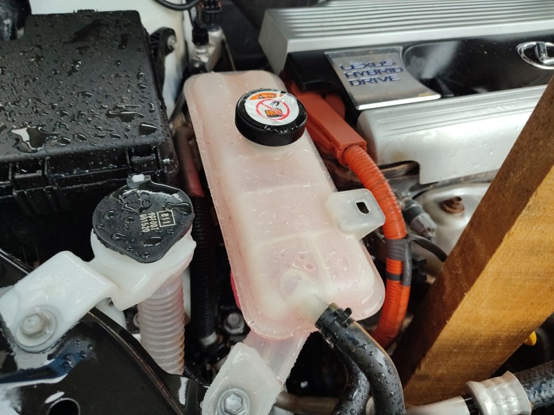 Recambio de deposito expansion para lexus nx (_z1_) 300h awd (ayz15) referencia OEM IAM G910F48013  