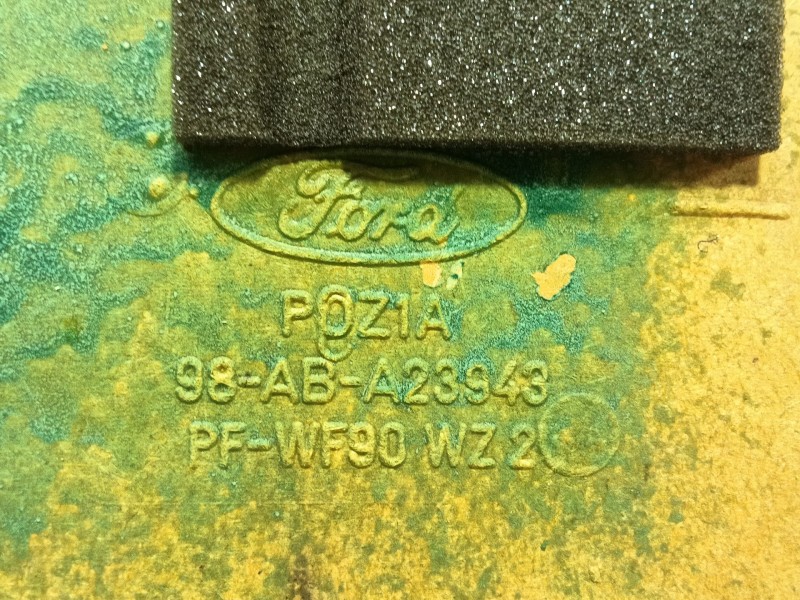 Recambio de guarnecido puerta delantera izquierda para ford focus i (daw, dbw) 1.8 tdci referencia OEM IAM 1324081 98ABA23943JM1