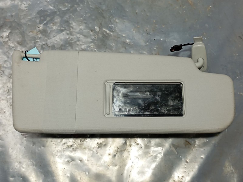 Recambio de parasol izquierdo para volkswagen polo iv (9n_, 9a_) 1.4 tdi referencia OEM IAM   