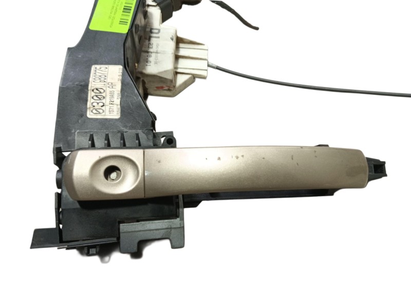 Recambio de cerradura puerta delantera izquierda para ford mondeo berlina (ge) ghia referencia OEM IAM 4057983 XS41A21813DE 