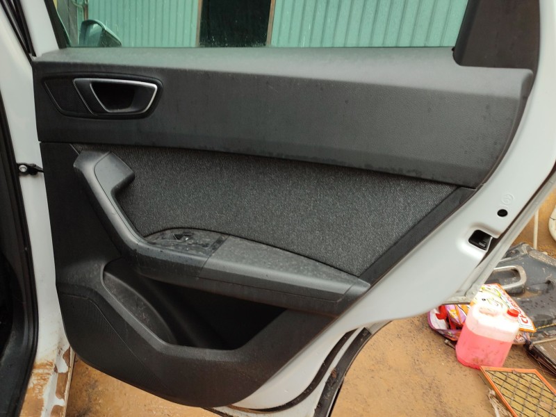 Recambio de elevalunas trasero derecho para seat ateca (kh7, khp) 2.0 tdi referencia OEM IAM   