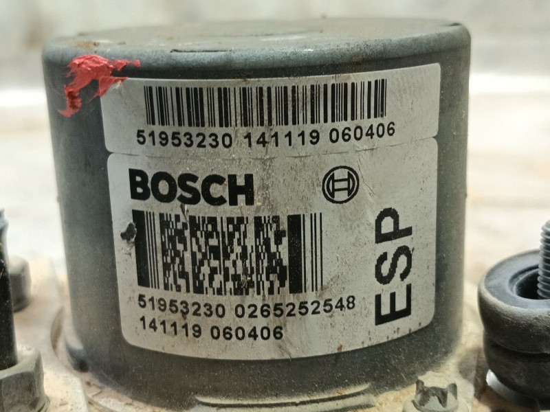 Recambio de abs para fiat 500 (312_) 1.2 (312axa1a) referencia OEM IAM  0265252548 