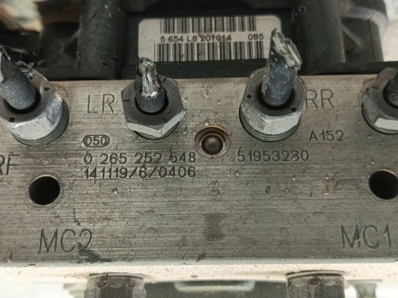 Recambio de abs para fiat 500 (312_) 1.2 (312axa1a) referencia OEM IAM  0265252548 