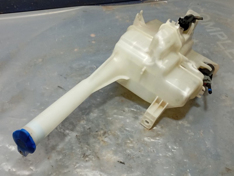 Recambio de deposito limpia para hyundai ix35 (lm, el, elh) 1.7 crdi referencia OEM IAM   