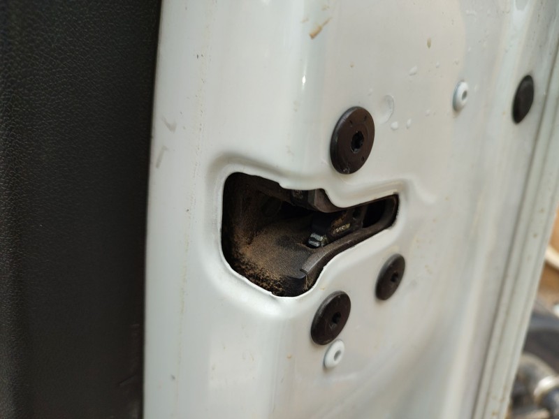 Recambio de cerradura puerta delantera derecha para renault scénic iii (jz0/1_) 1.5 dci referencia OEM IAM   