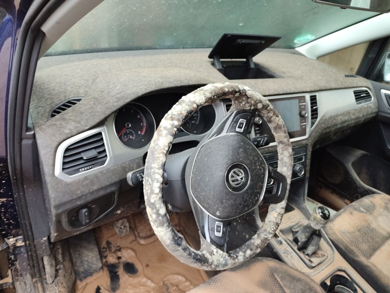 volkswagen golf sportsvan vii (am1, an1) del año 2018