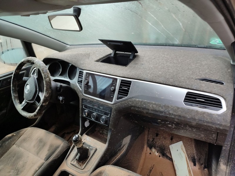 volkswagen golf sportsvan vii (am1, an1) del año 2018