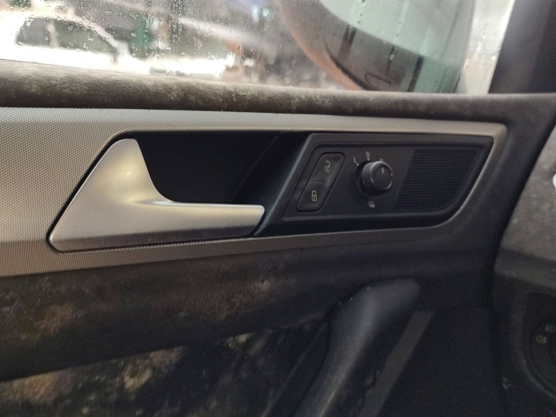 volkswagen golf sportsvan vii (am1, an1) del año 2018