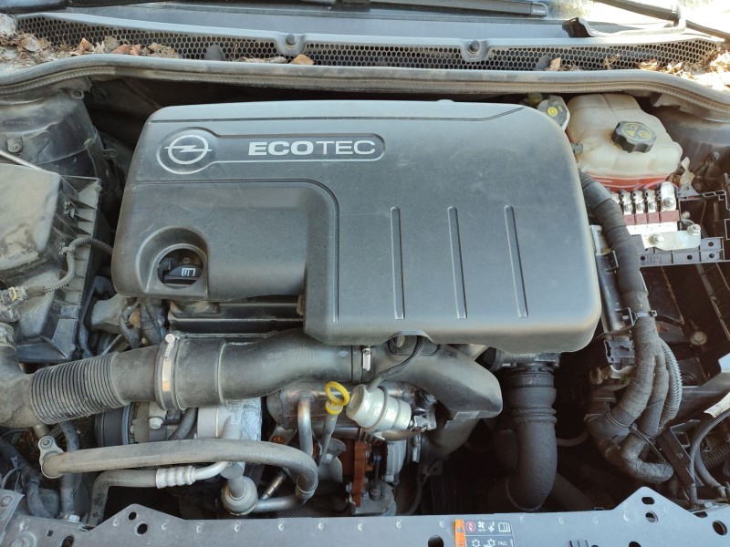 Recambio de caja cambios para opel astra j sedán 1.7 cdti (69) referencia OEM IAM   