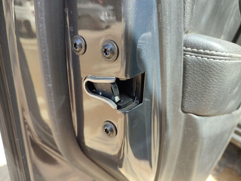 opel astra j sedán del año 2014