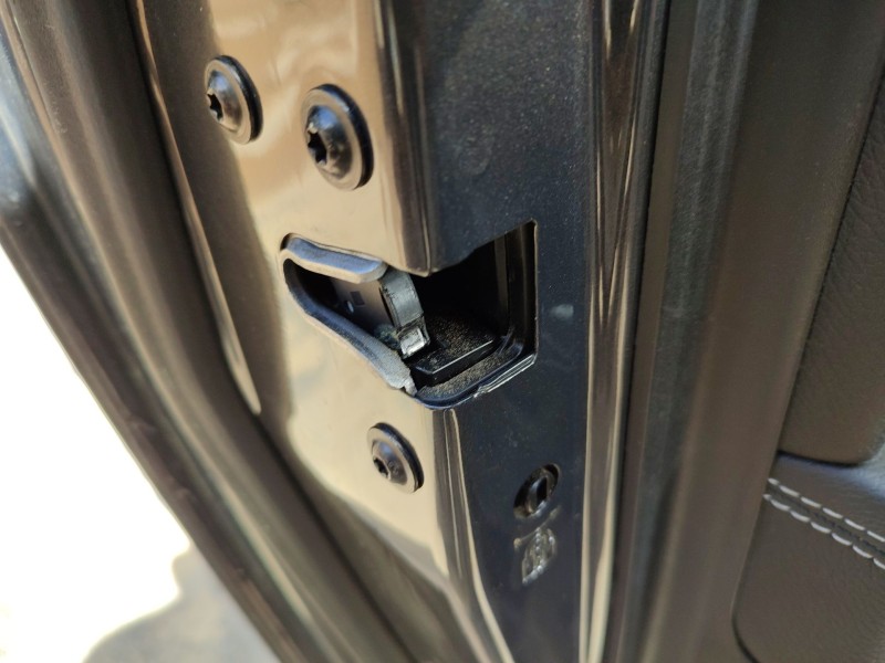 opel astra j sedán del año 2014