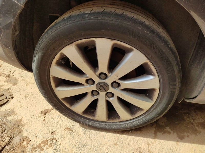 opel astra j sedán del año 2014