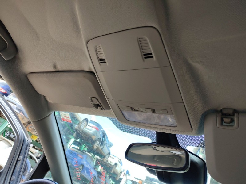 opel astra j sedán del año 2014