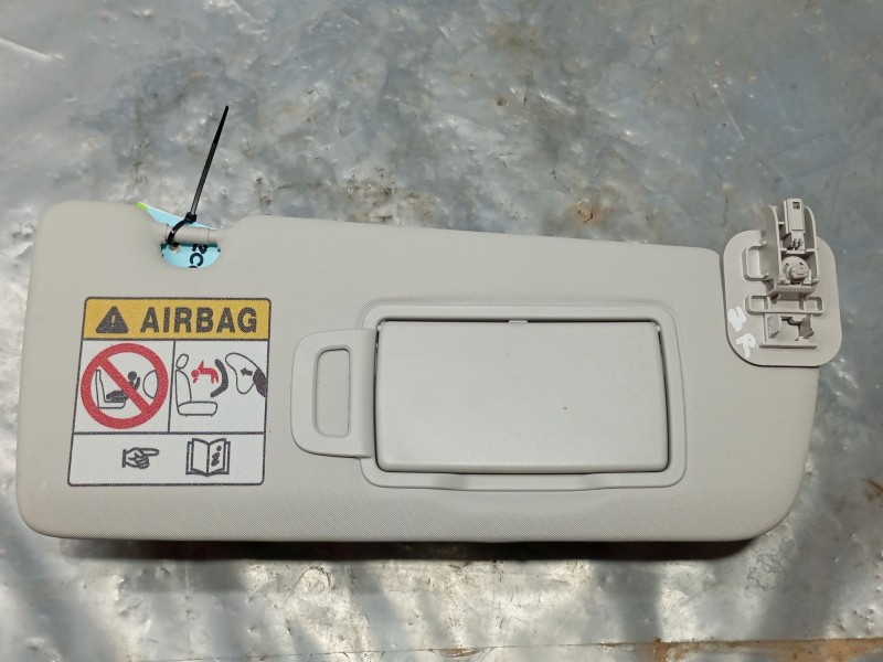 Recambio de parasol derecho para dacia sandero iii 1.0 tce 90 referencia OEM IAM   