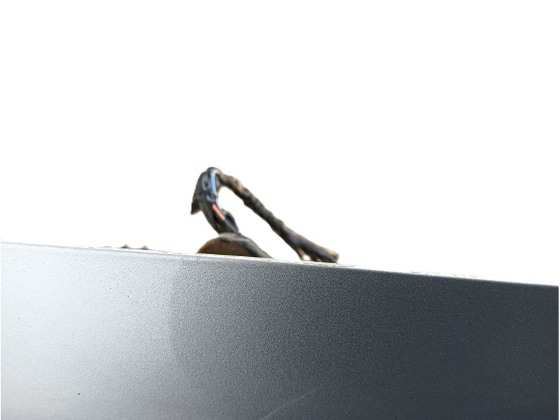 Recambio de porton trasero para dodge nitro 2.8 crd 4wd referencia OEM IAM  892ABV1A 