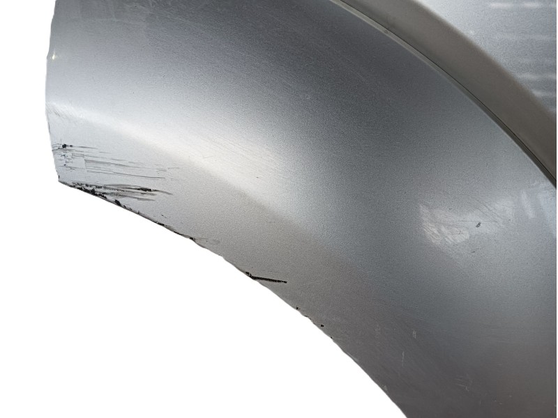 Recambio de puerta trasera derecha para dodge nitro 2.8 crd 4wd referencia OEM IAM   