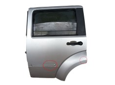 Recambio de puerta trasera izquierda para dodge nitro 2.8 crd 4wd referencia OEM IAM   