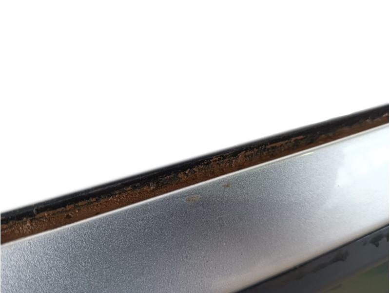 Recambio de puerta trasera izquierda para dodge nitro 2.8 crd 4wd referencia OEM IAM   