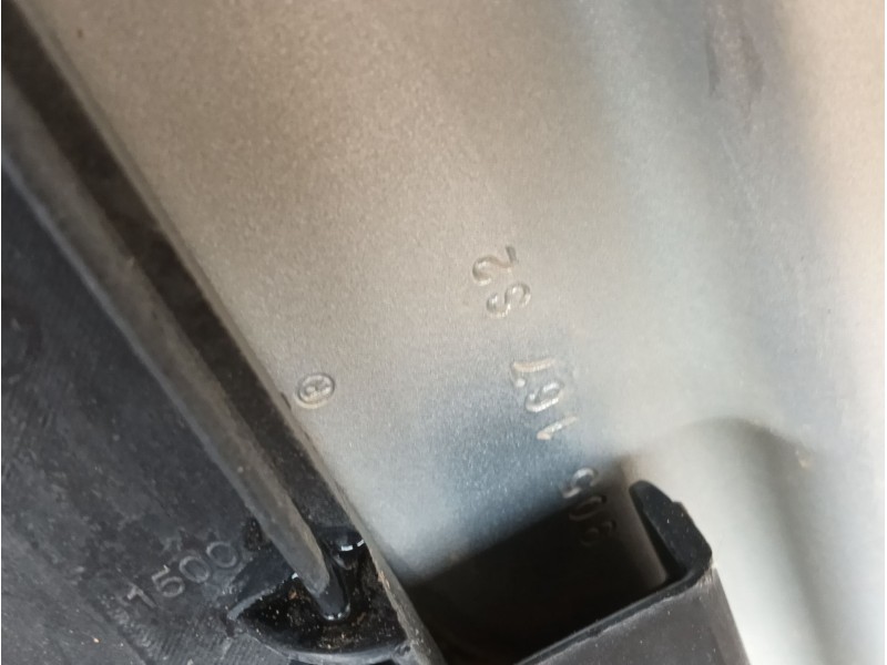 Recambio de puerta trasera izquierda para dodge nitro 2.8 crd 4wd referencia OEM IAM   