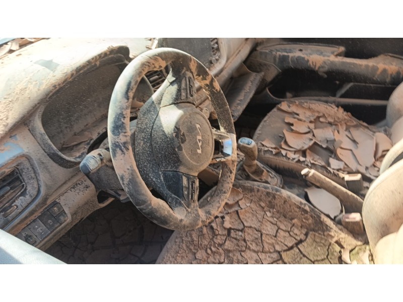 kia stonic (yb) del año 2022