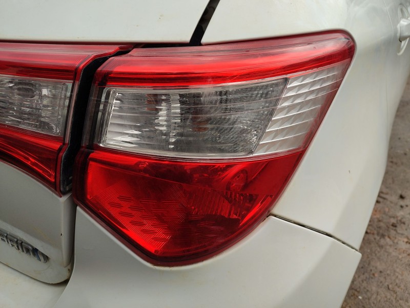 Recambio de piloto trasero derecho para toyota yaris (_p13_) 1.5 hybrid (nhp130_) referencia OEM IAM   