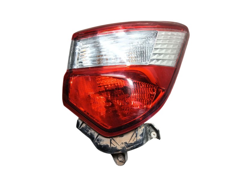 Recambio de piloto trasero derecho para toyota yaris (_p13_) 1.5 hybrid (nhp130_) referencia OEM IAM  0D2030D205 