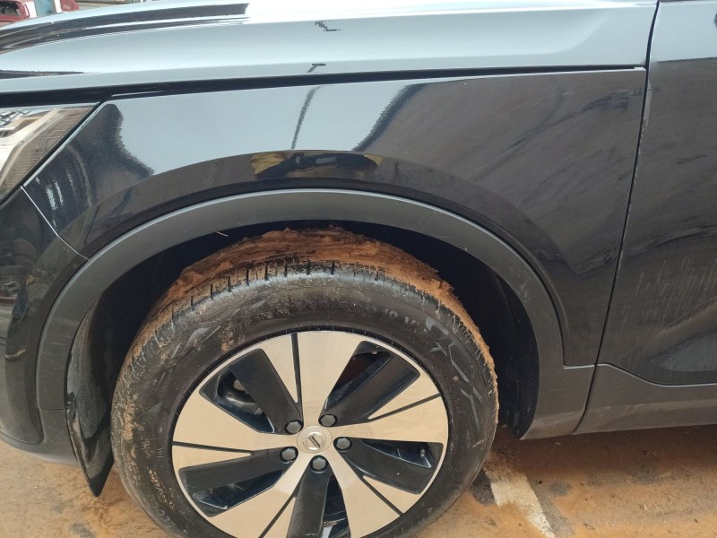 volvo xc40 (536) del año 2024