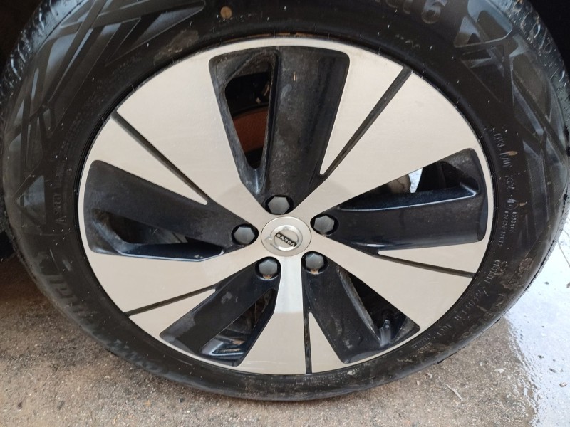 volvo xc40 (536) del año 2024