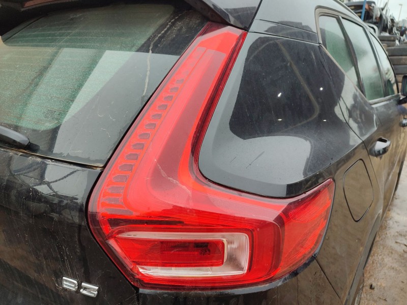 volvo xc40 (536) del año 2024