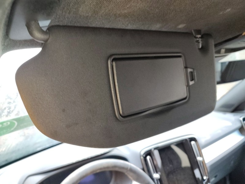 volvo xc40 (536) del año 2024