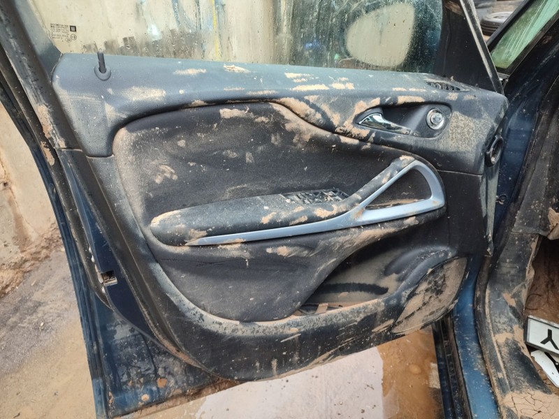 opel zafira tourer c (p12) del año 2015