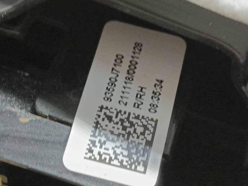 Recambio de guarnecido puerta trasera derecha para kia ceed tourer (cd) 1.0 t-gdi referencia OEM IAM   