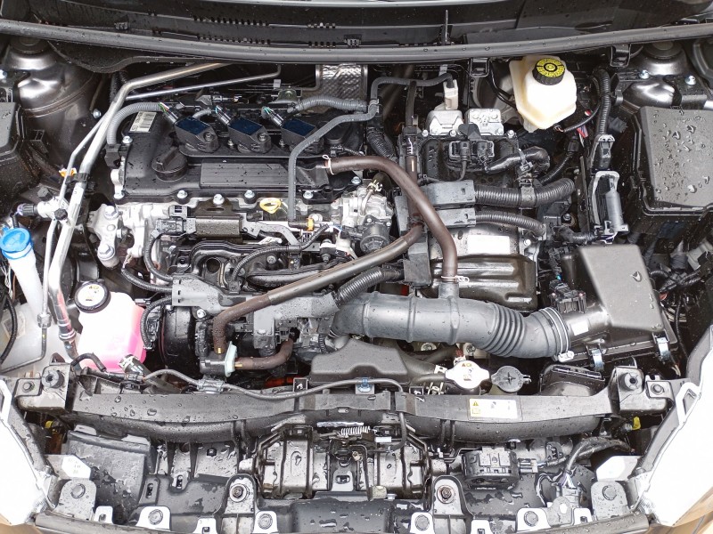 toyota yaris (_p21_, _pa1_, _ph1_) del año 2024