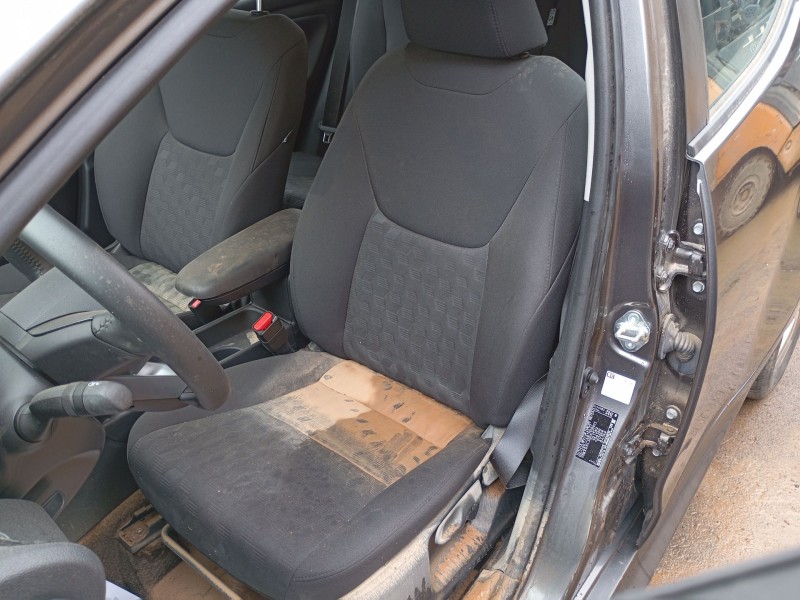 toyota yaris (_p21_, _pa1_, _ph1_) del año 2024